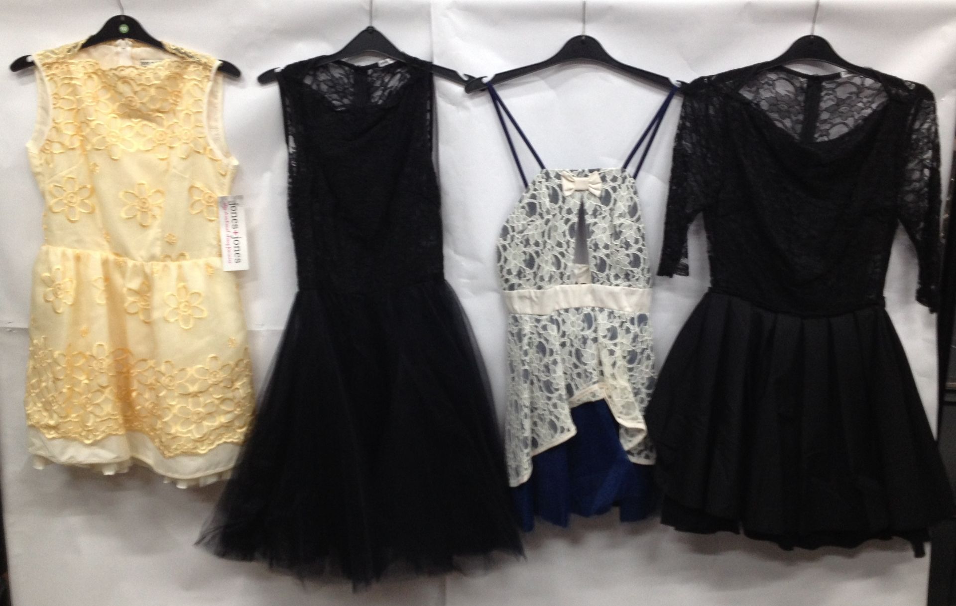 25 x Mixed Style Dresses