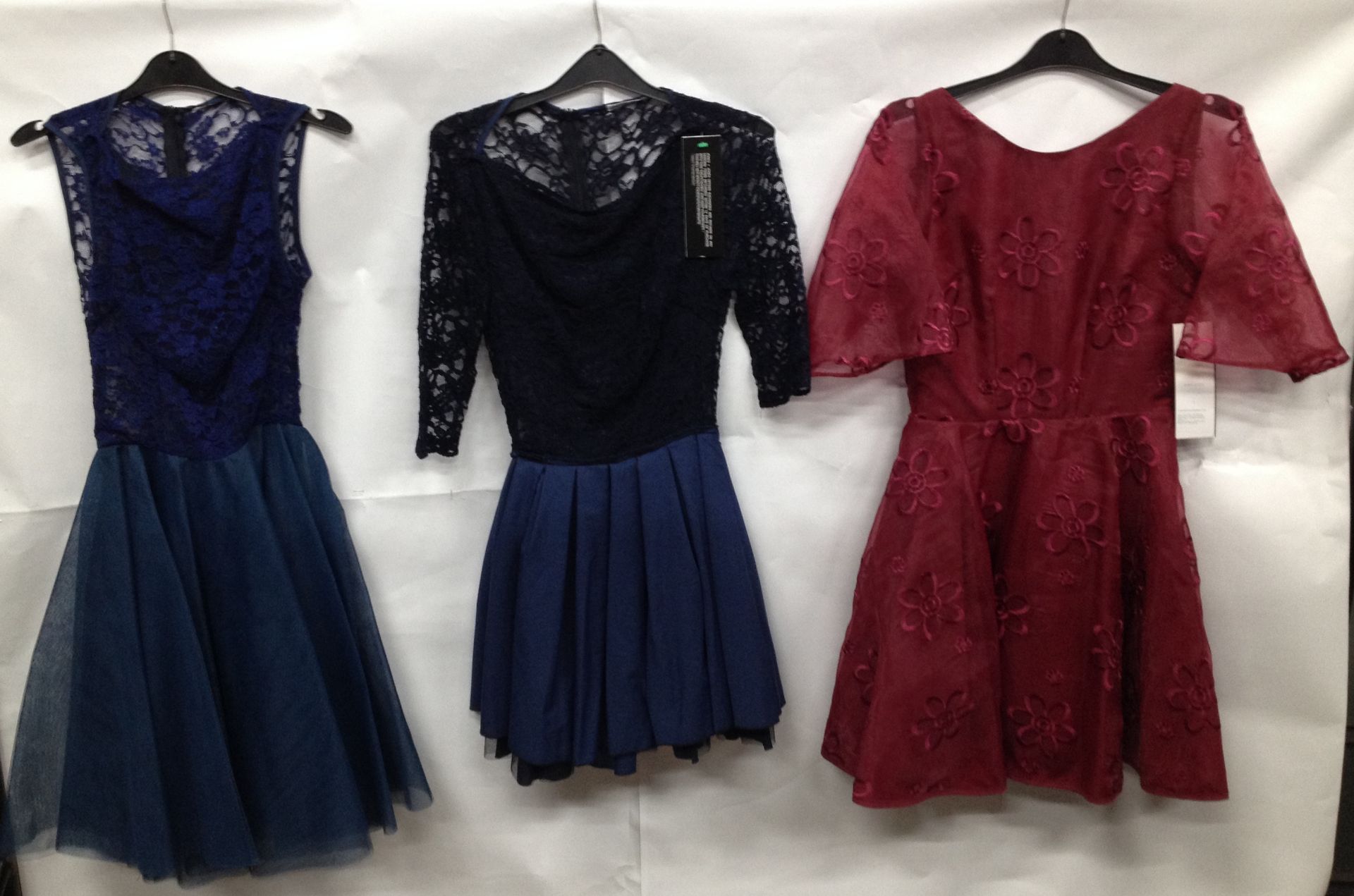 25 x Mixed Style Dresses - Image 8 of 8