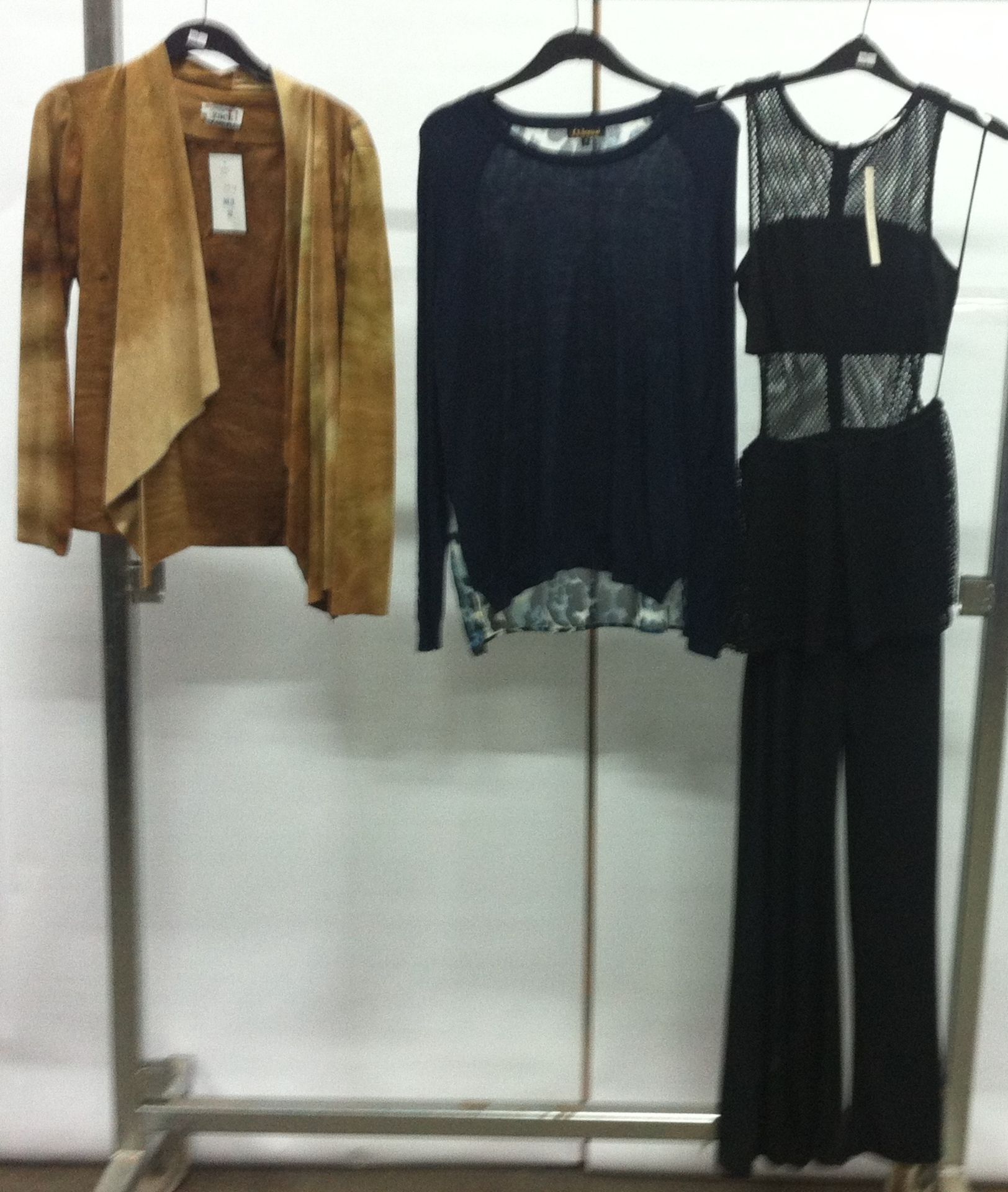 25 x Various Ladies Clothing Items, see description - Image 2 of 7