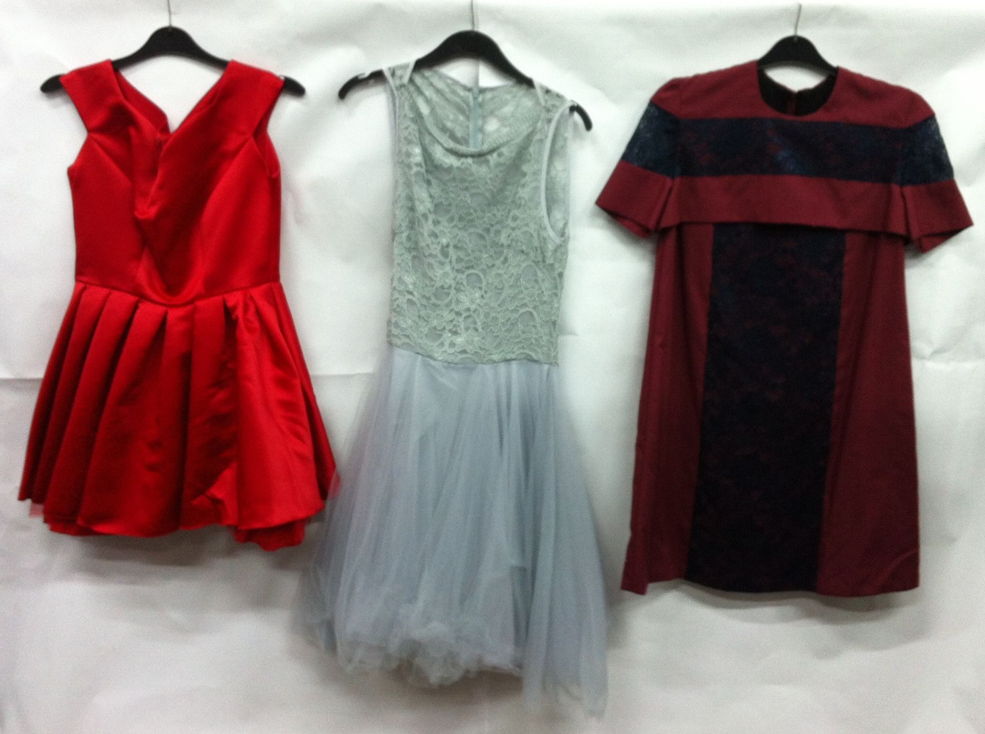 25 x Mixed Style Dresses - Image 4 of 7