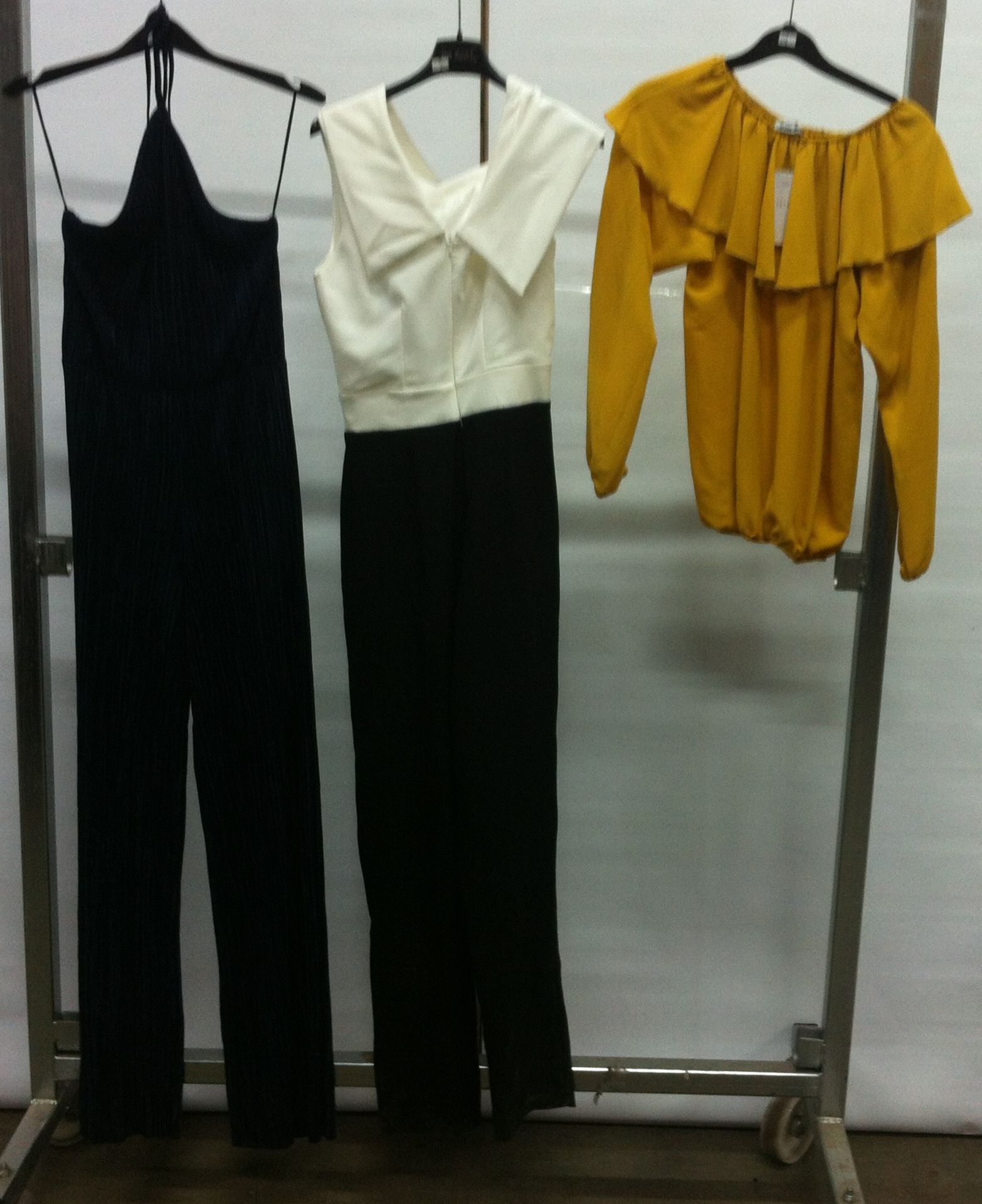 25 x Various Ladies Clothing Items, see description - Image 5 of 7