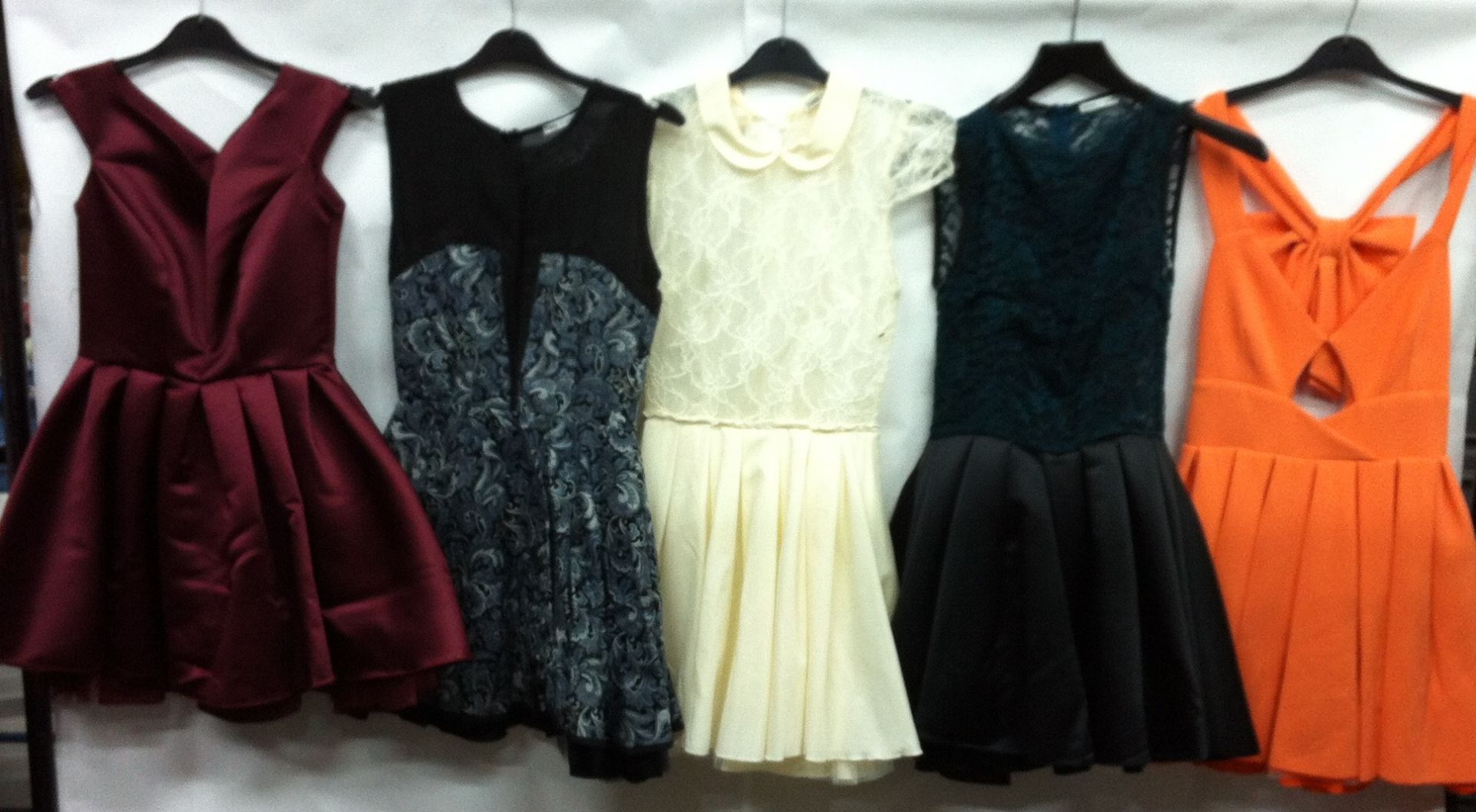25 x Mixed Style Dresses - Image 3 of 3