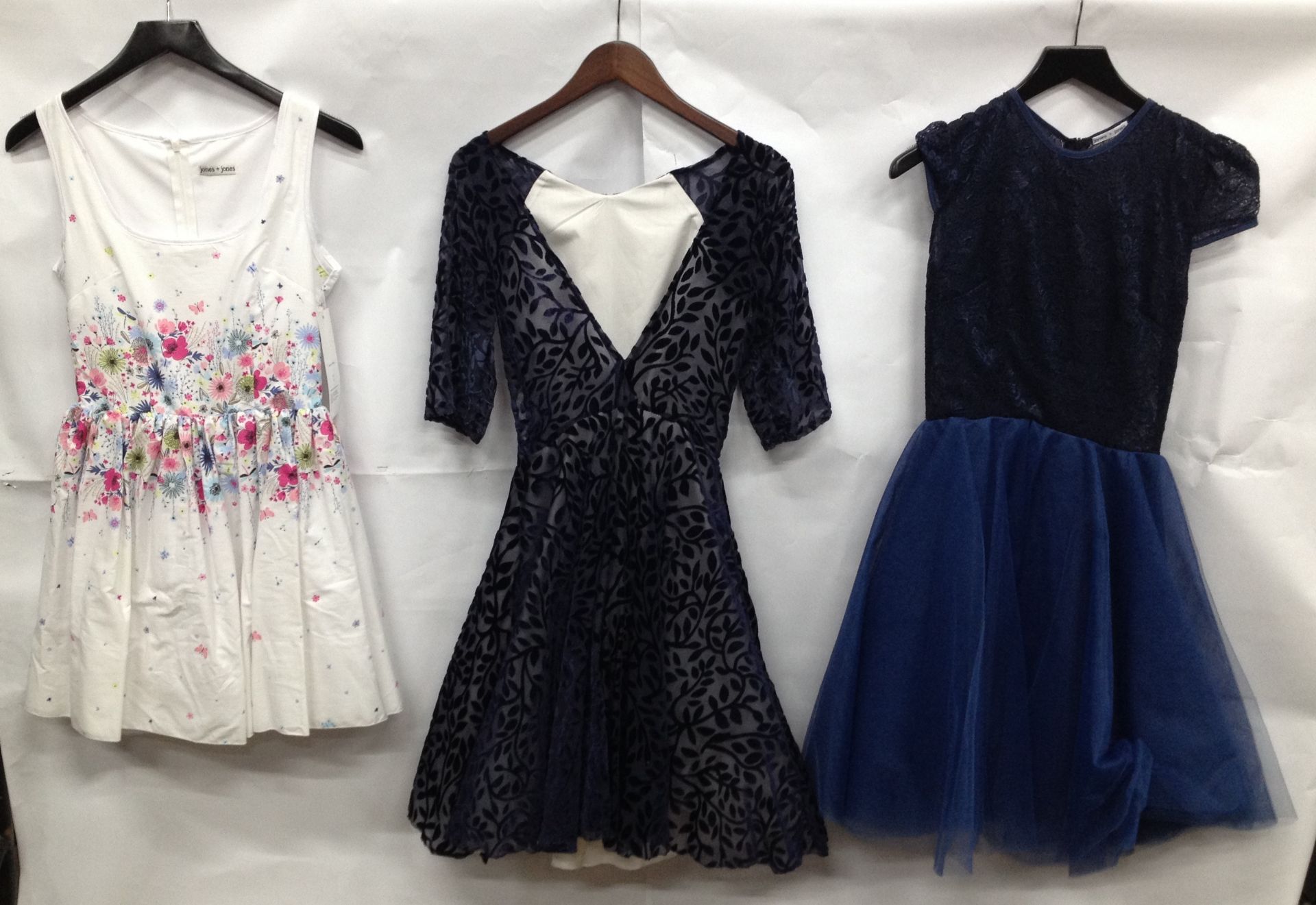 25 x Mixed Style Dresses