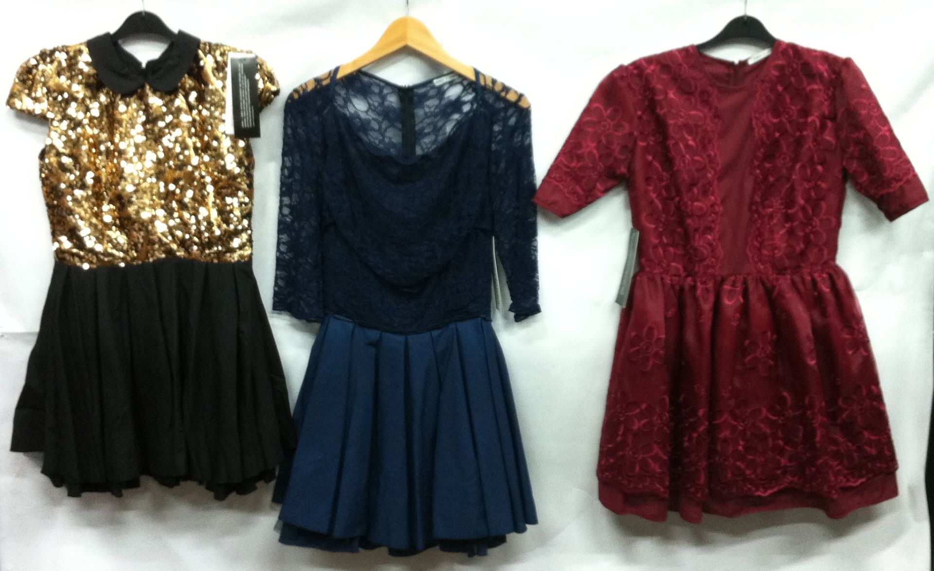 25 x Mixed Style Dresses - Image 2 of 3