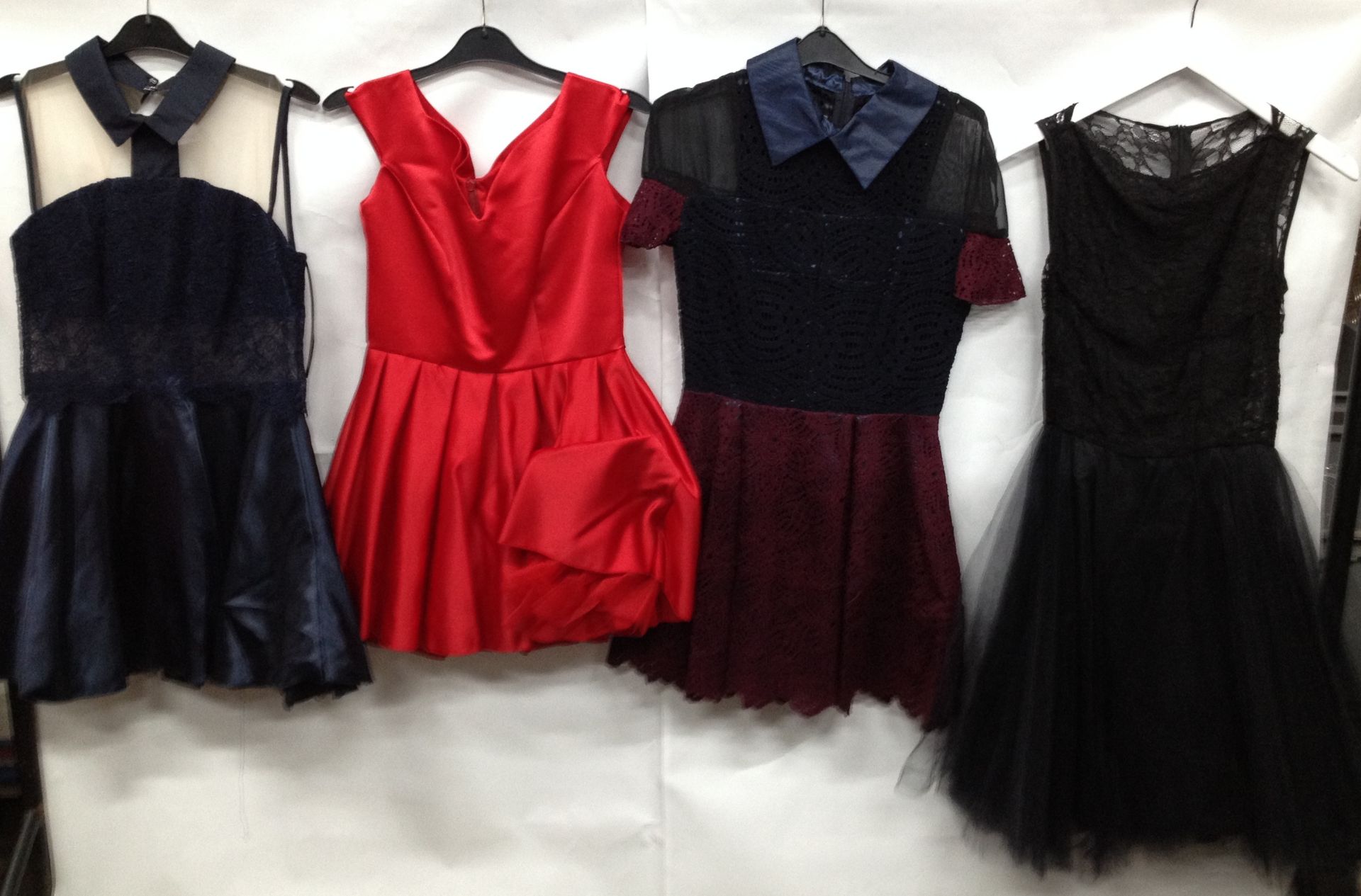 25 x Mixed Style Dresses - Image 2 of 3