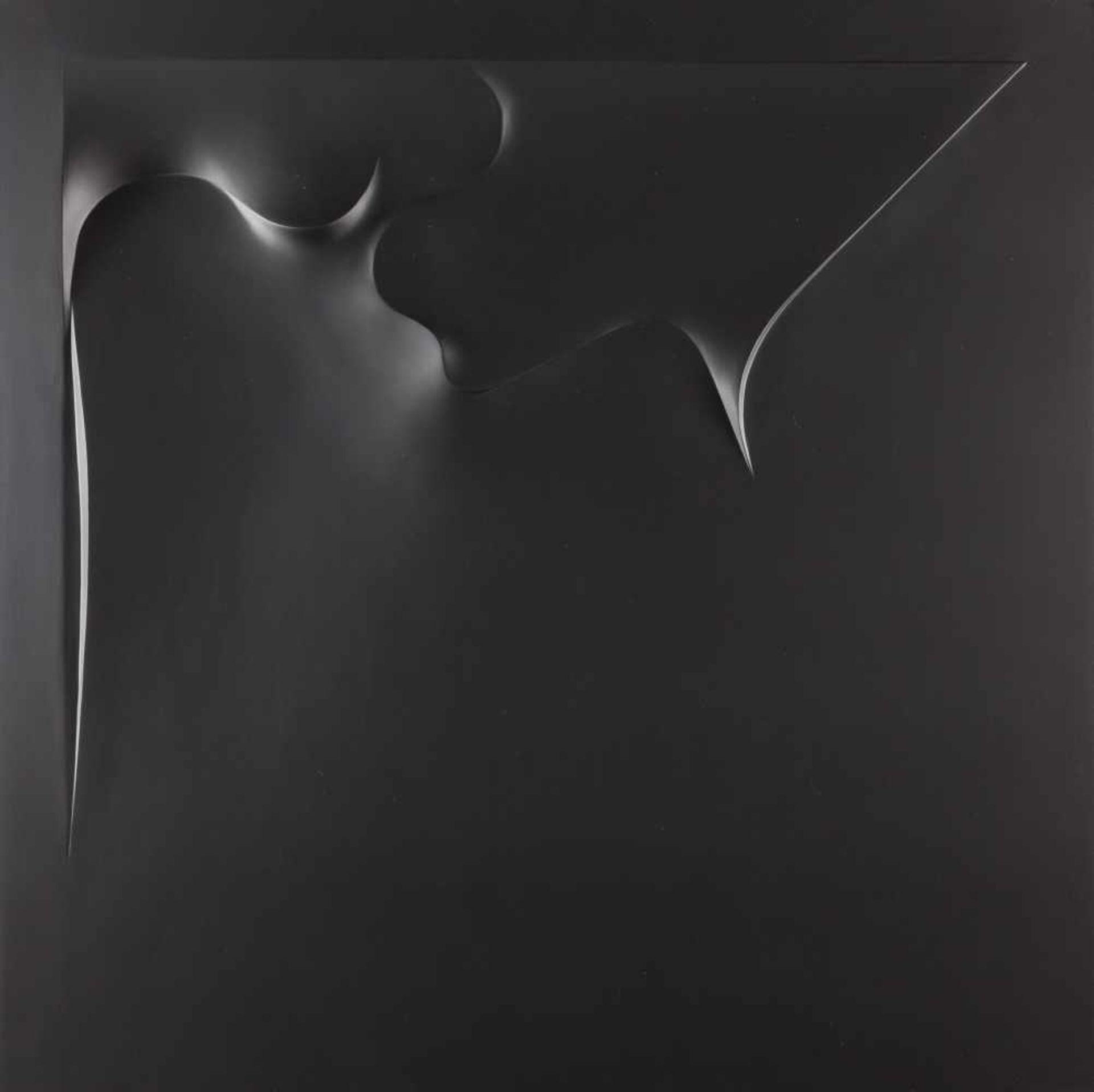 HORST KUHNERT - Ohne Titel Polyesterrelief. 1976. Ca. 70 x 70 x 3 cm. Verso signiert, datiert und