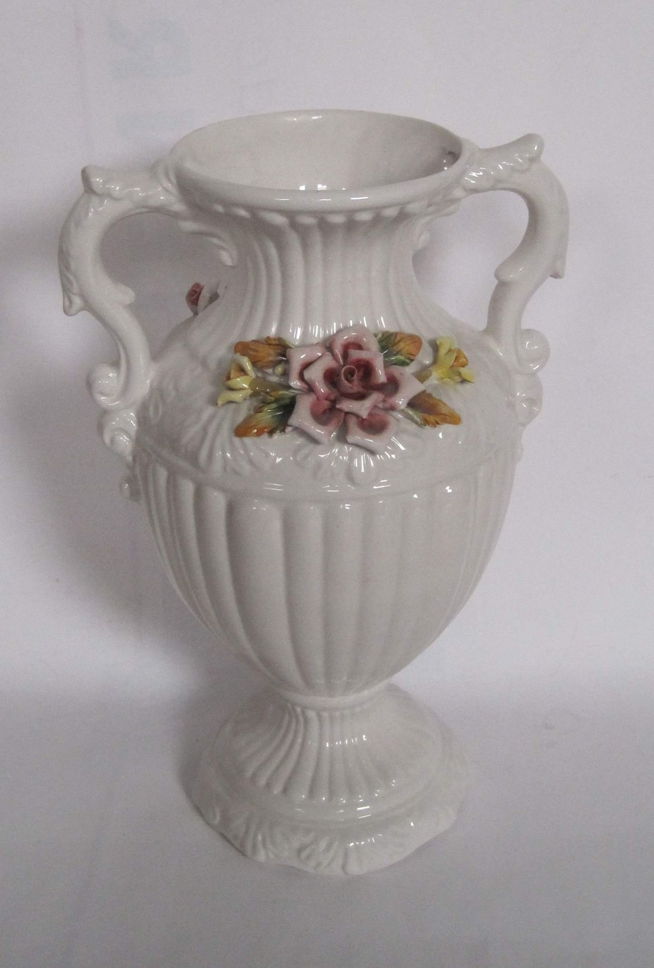 Imposante cafetière en barbotine, faïence Italienne Capodimonte, infimes défauts [...] - Bild 7 aus 12