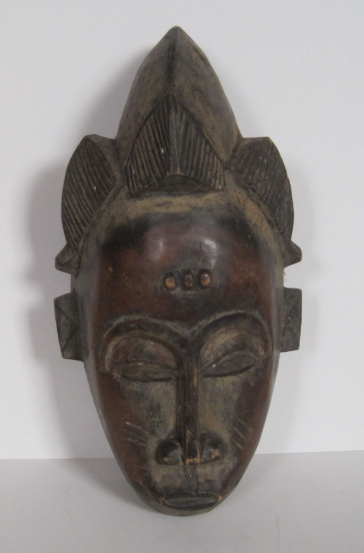 Masque africain en bois exotique, années 1970 – longueur : 41 cm African mask in [...] - Bild 5 aus 6