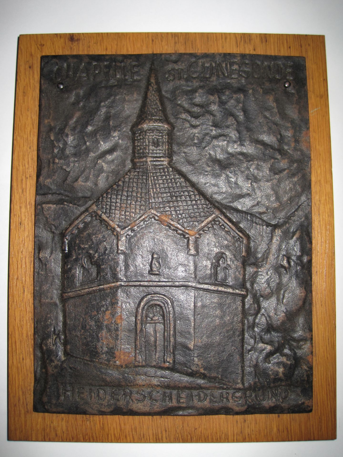 Plaque en fonte gravée (longueur : 21 cm) de la chapelle Sainte Cunegonde à [...] - Bild 2 aus 18