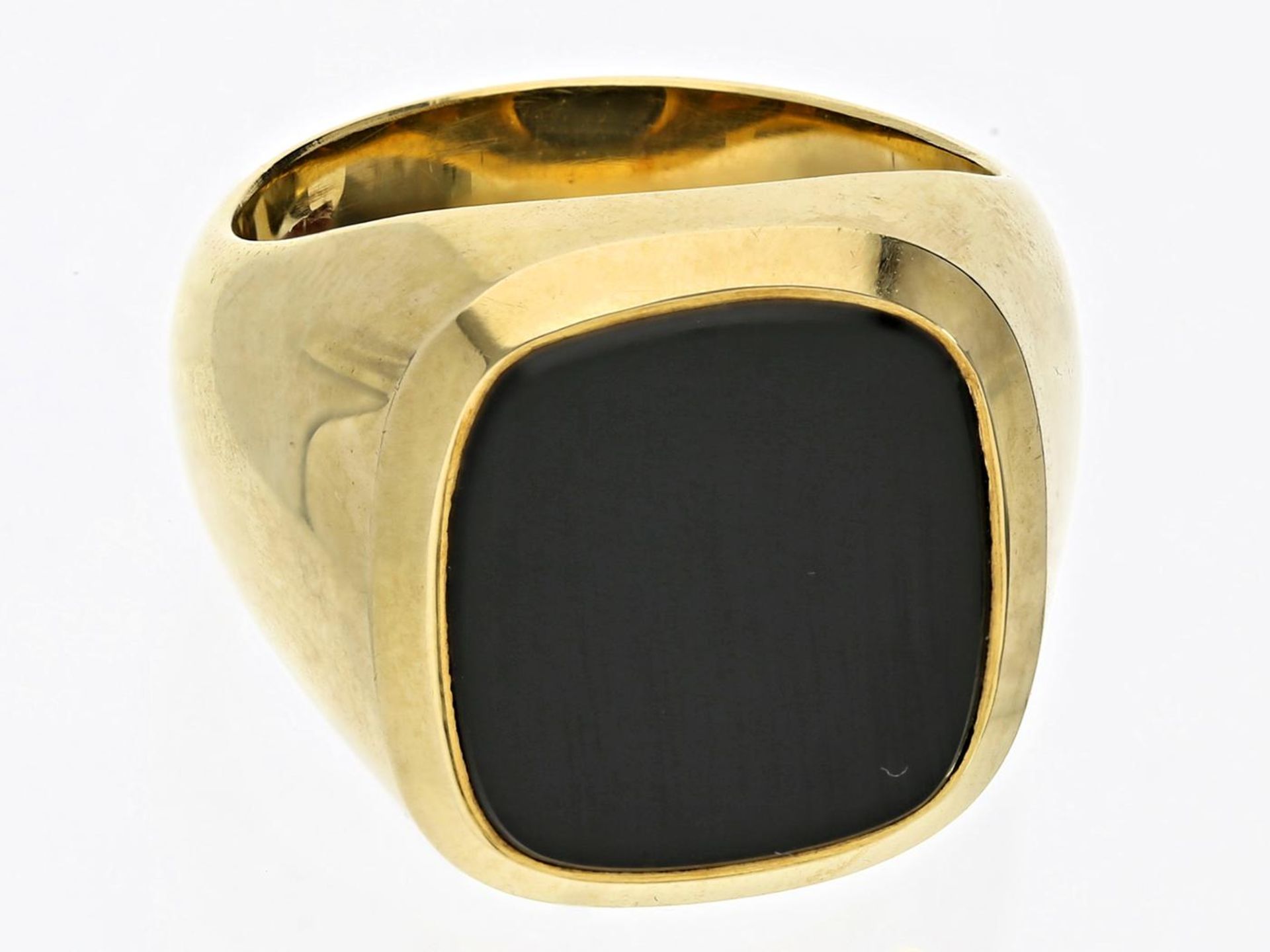 Ring: klassischer vintage Herrenring mit großer Onyxplatte Ca. Ø20mm, RG63, ca. 14,2g, 14K Gold,