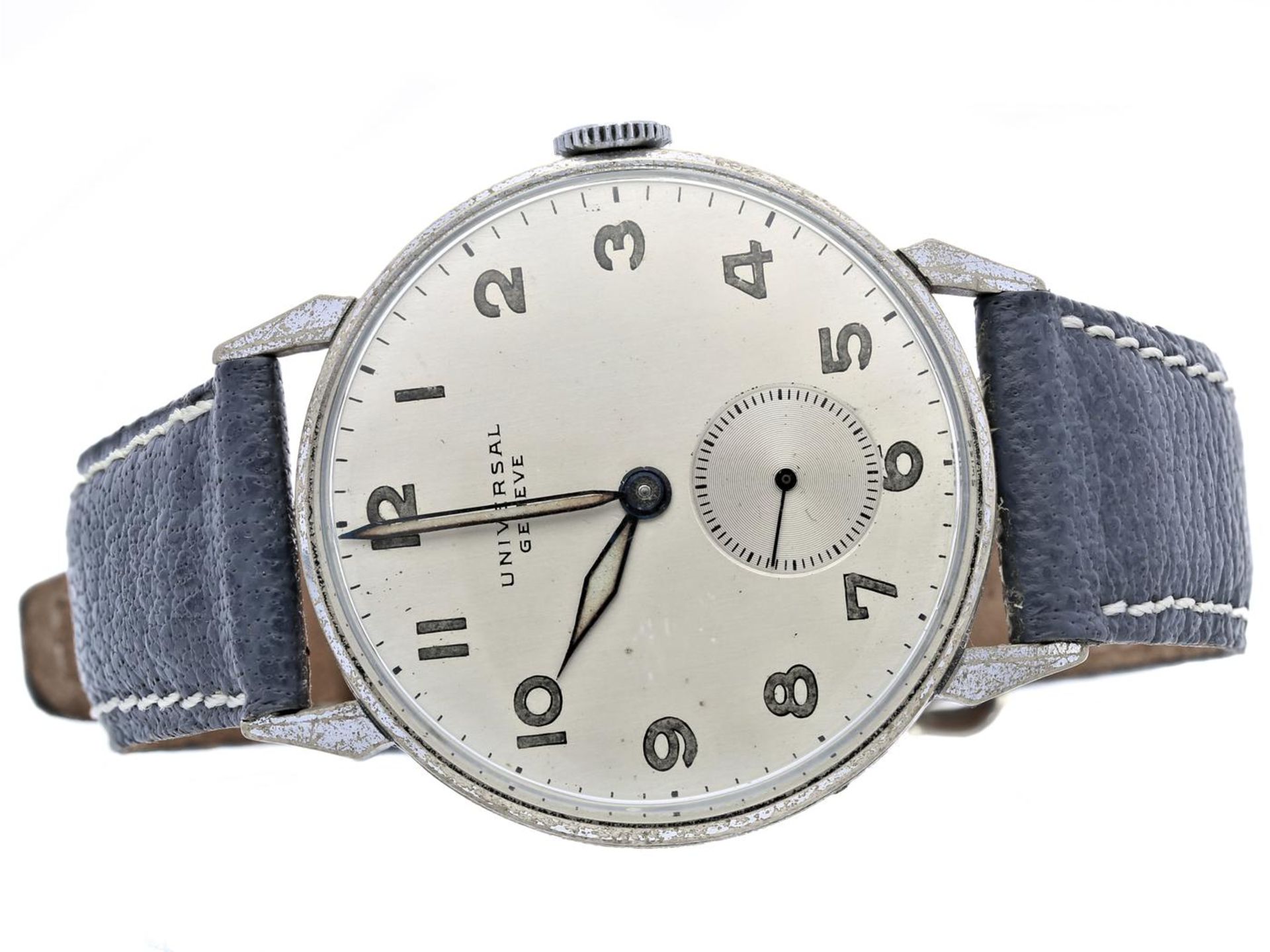 Armbanduhr: große vintage Herrenuhr, um 1940, UNIVERSAL GENEVE REF. 31221 Ca. Ø35mm, verchromt,