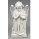 Bildhauer des 19. Jahrhunderts - Betender Engel - Weißer Marmor. H. 74 cm. Haarrisse.
