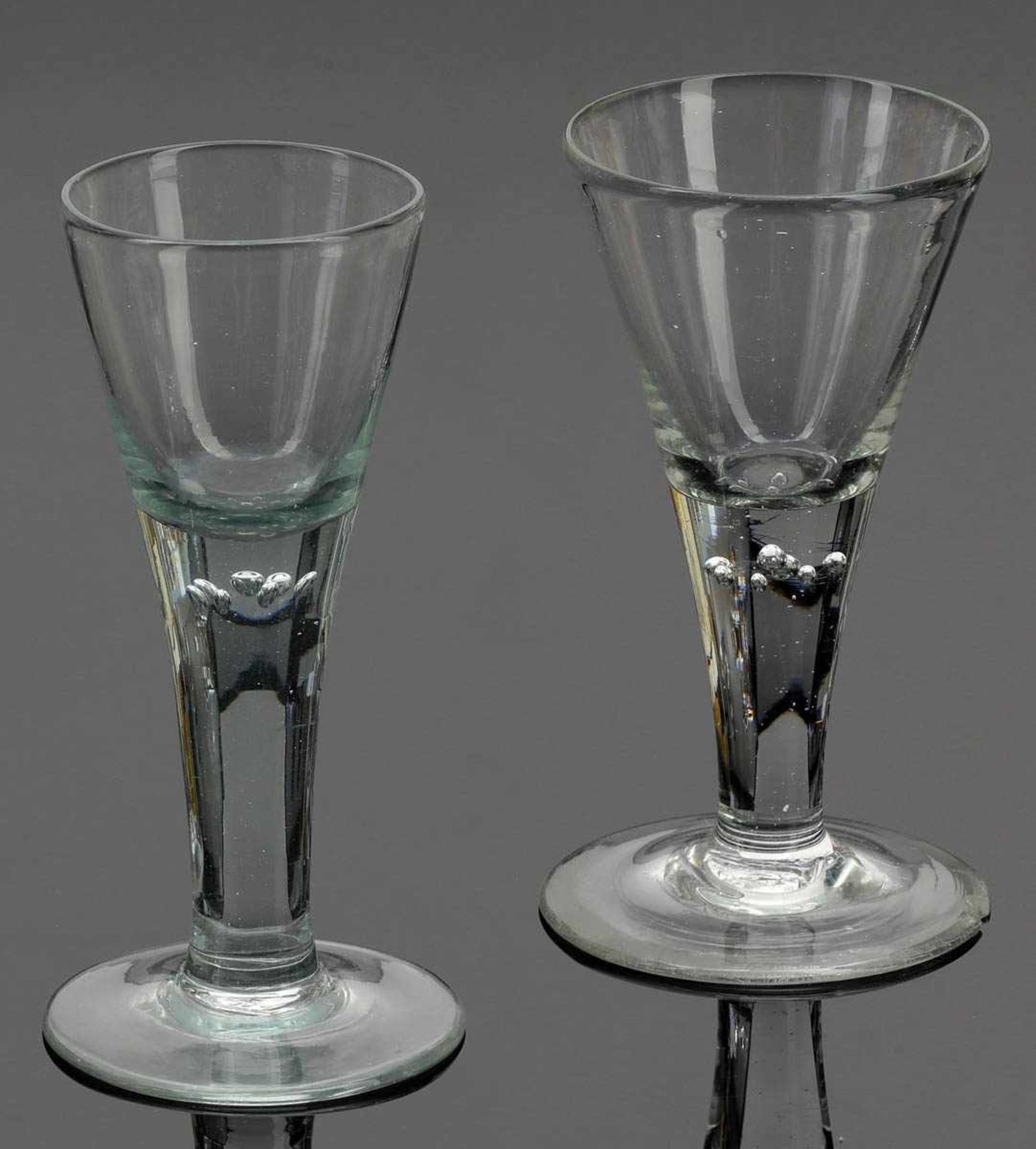 Kelchglas Lauenstein, 2. Hälfte 18. Jh. Farbloses Glas. Abriss. H. 18 cm. - Lit.: Vgl. Alheidis
