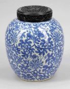 Ingwertopf Gingerpot China, Daoguang 1821-50. Porzellan. Blaue Unterglasurmalerei. H. 27 cm.