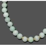 Dekoratives Jadeitcollier A jadeite-necklace 925er Silber, gestemp., vergoldet. 43 Jadeitkugeln (