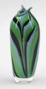 Vase mit zweifach hochgezogenem Lippenrand Maibritt Friis Jönsson und Pete Hunner, Baltic Sea Glass,