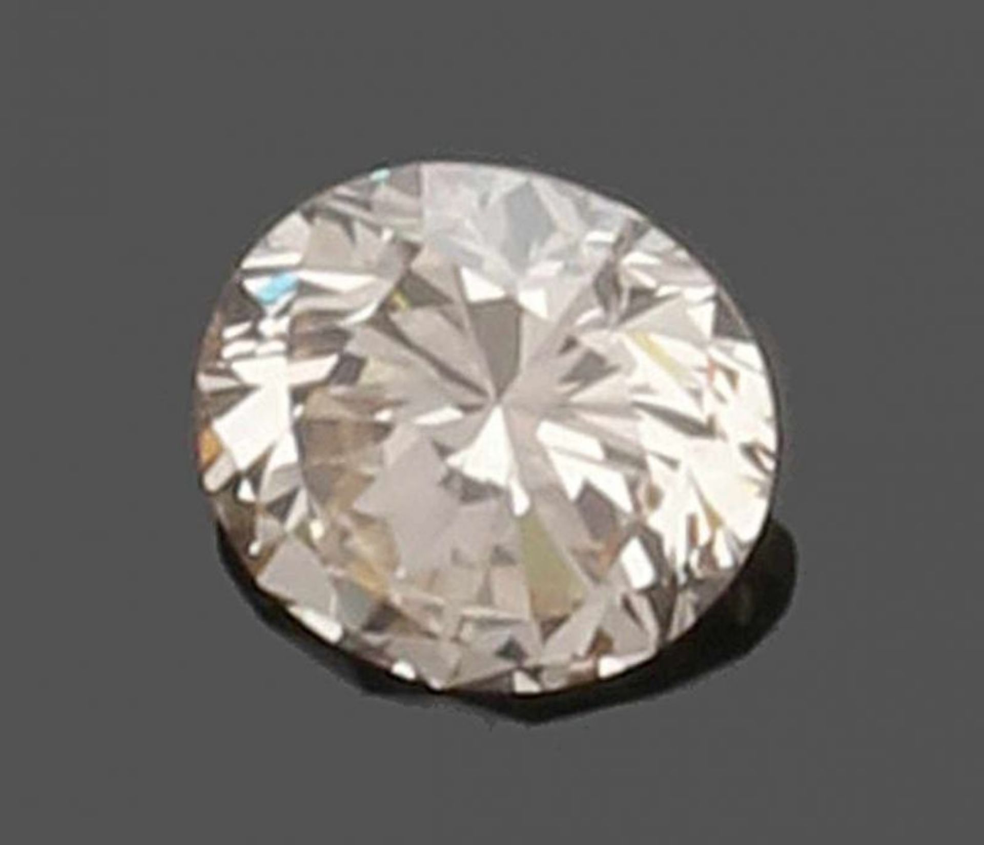 Ein loser Brillant von 2,3 ct. An unmounted Brillant-cut diamond of 2,3 ct. 1 loser Brillant von 2, - Bild 2 aus 2