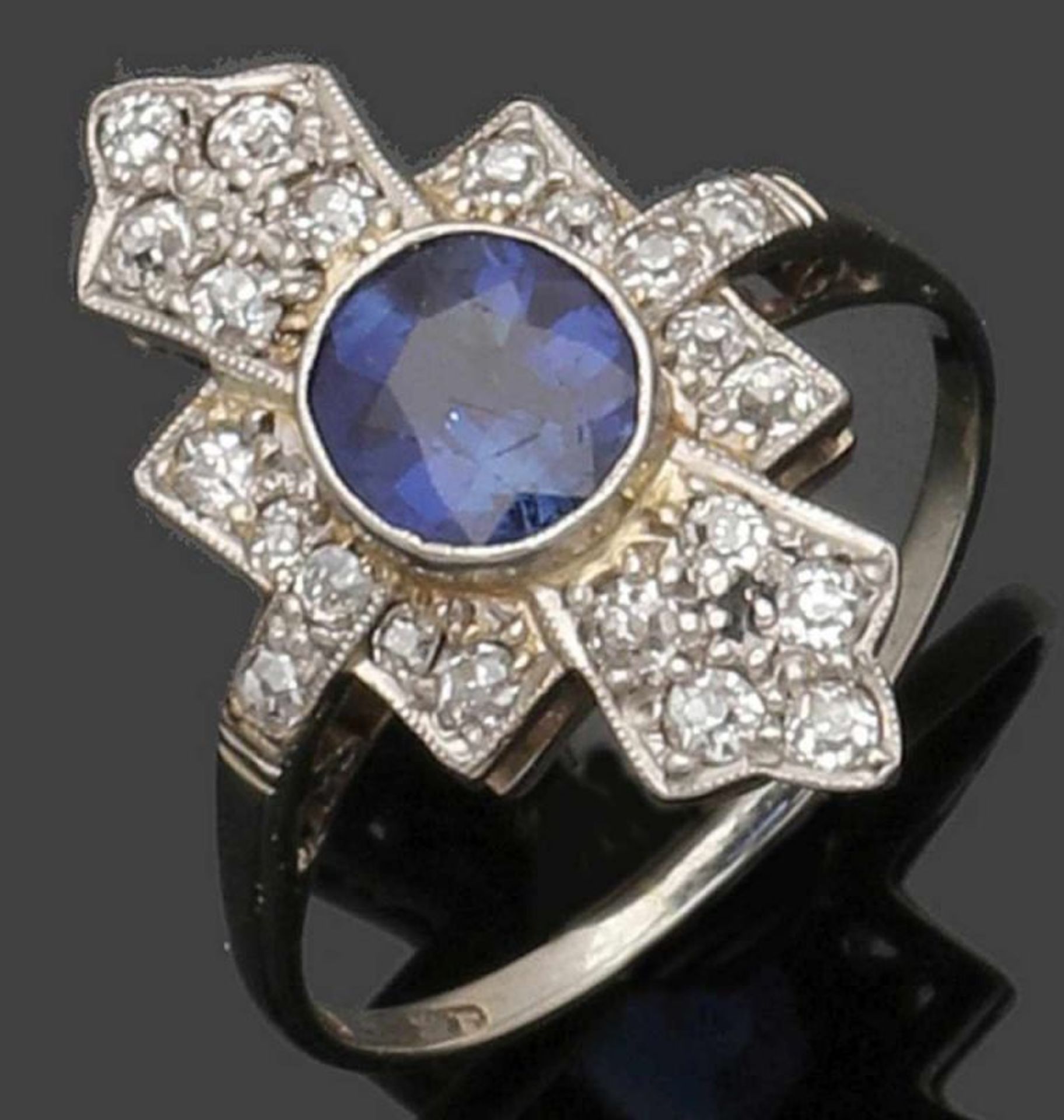 Antiker Saphirring mit Diamanten An antique Lady's sapphire ring 750er WG, gestemp. Punze: 18ct ( - Bild 2 aus 2
