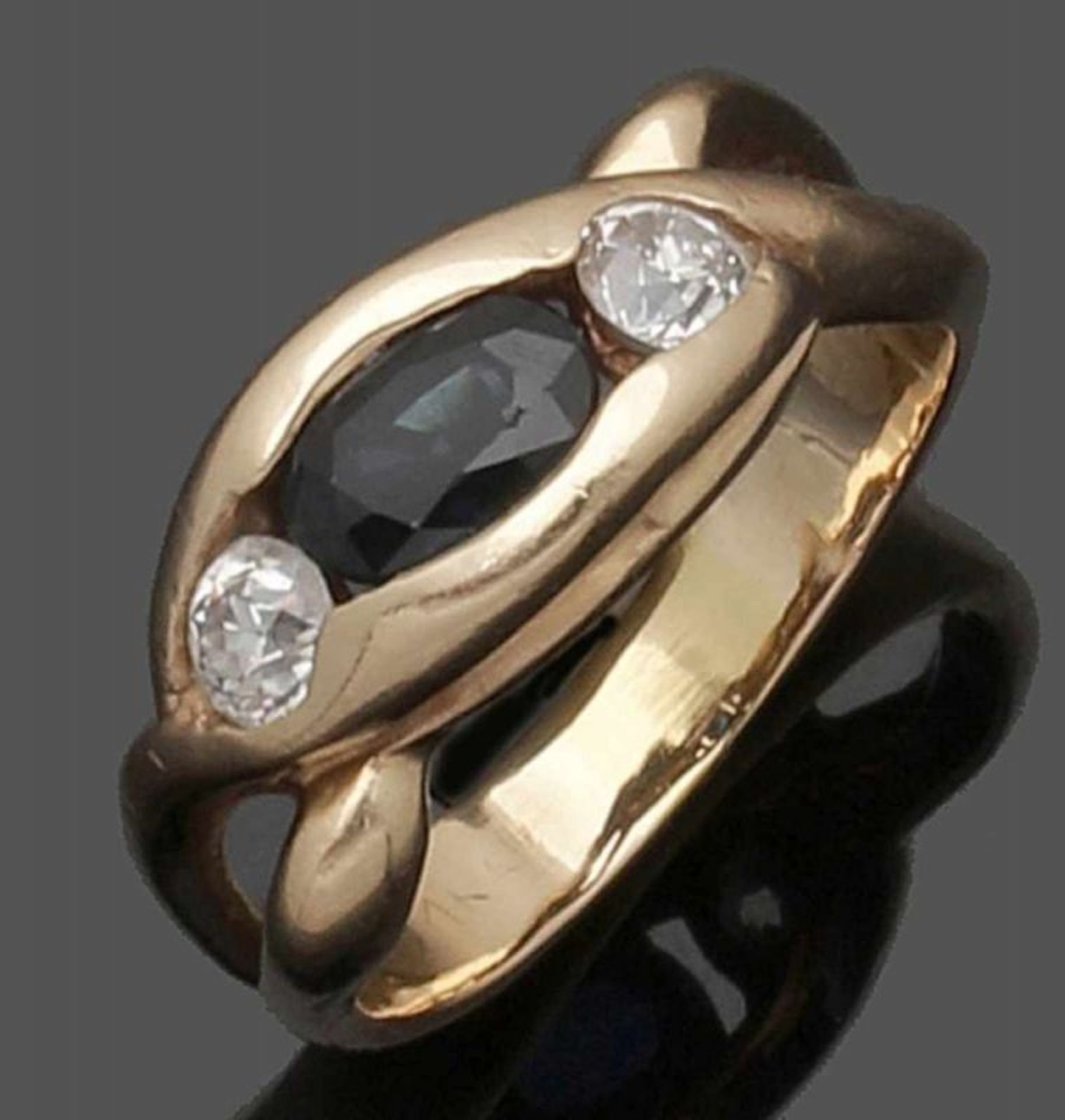 Damenring mit Saphir und Diamanten A Lady's sapphire and diamond ring 585er GG, gestemp. 1 Saphir im - Bild 2 aus 2