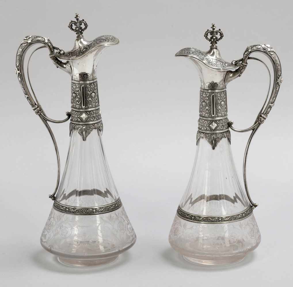 Paar seltene Karaffen Koch & Bergfeld/Bremen, um 1890. 800er Silber. Glas. Punzen: Herst.-Marke,