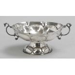 Branntweinschale / Handled bowl Lambertus Nieborg/Gröningen, um 1780. Silber. Punzen: Herst.-