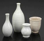 3 Vasen mit Craquele Glasur Staatliche Majolika-Manufaktur, Karlsruhe und VEB Freiberger Porzellan