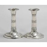 Paar Tafelleuchter / Candle Stick George Hape/Sheffield/England, 1918/19. 925er Silber. Punzen: