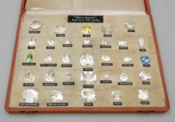Repliken der größten Diamanten der Welt Bergkristall. Spinell. Citrin und synthetischer Aquamarin.
