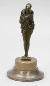 Künstler des 20. Jahrhunderts - Mephisto - Bronze. Grün patiniert. Marmorsockel. H. o / m. Sockel