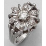 Brillantring als Blüte A Lady's diamond ring 750er WG, gestemp. Punze: Feingehaltsstempel /
