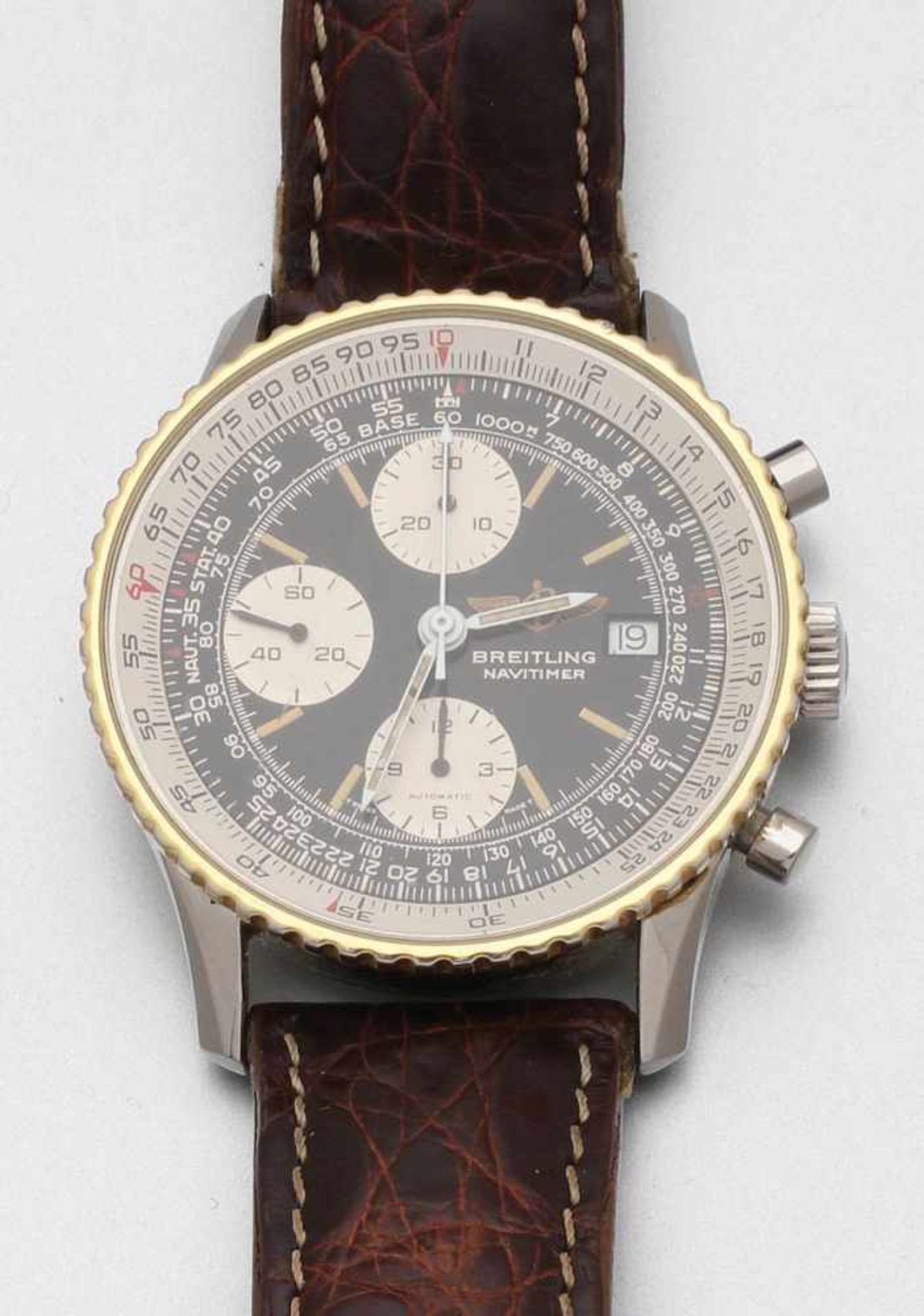 Breitling-Herrenchronometer Fa. Breitling, Schweiz. Modell: Old Navitimer Chronograph. Edelstahl/