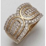 Gelbgold Brillantring 585er GG, gestemp. 30 Brillanten ca. 1,38 ct. 68 Diamanten im Baguette- und