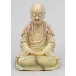 Figur eines meditierenden Mönchs China, späte Qing-Dynastie. - Luohan - Stein. H. 10,5 cm.