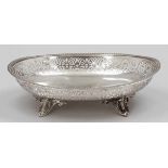 Brotschale / Bowl Hamburg, um 1850. Silber. Punzen: Herst.-Marke, Stadt- und Jahresstempel. 7 x 25,5