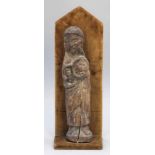 Bildschnitzer wohl des 18. Jahrhunderts - Christus - Holz. H. 41,5 cm. Auf samtbezogene Holzplatte