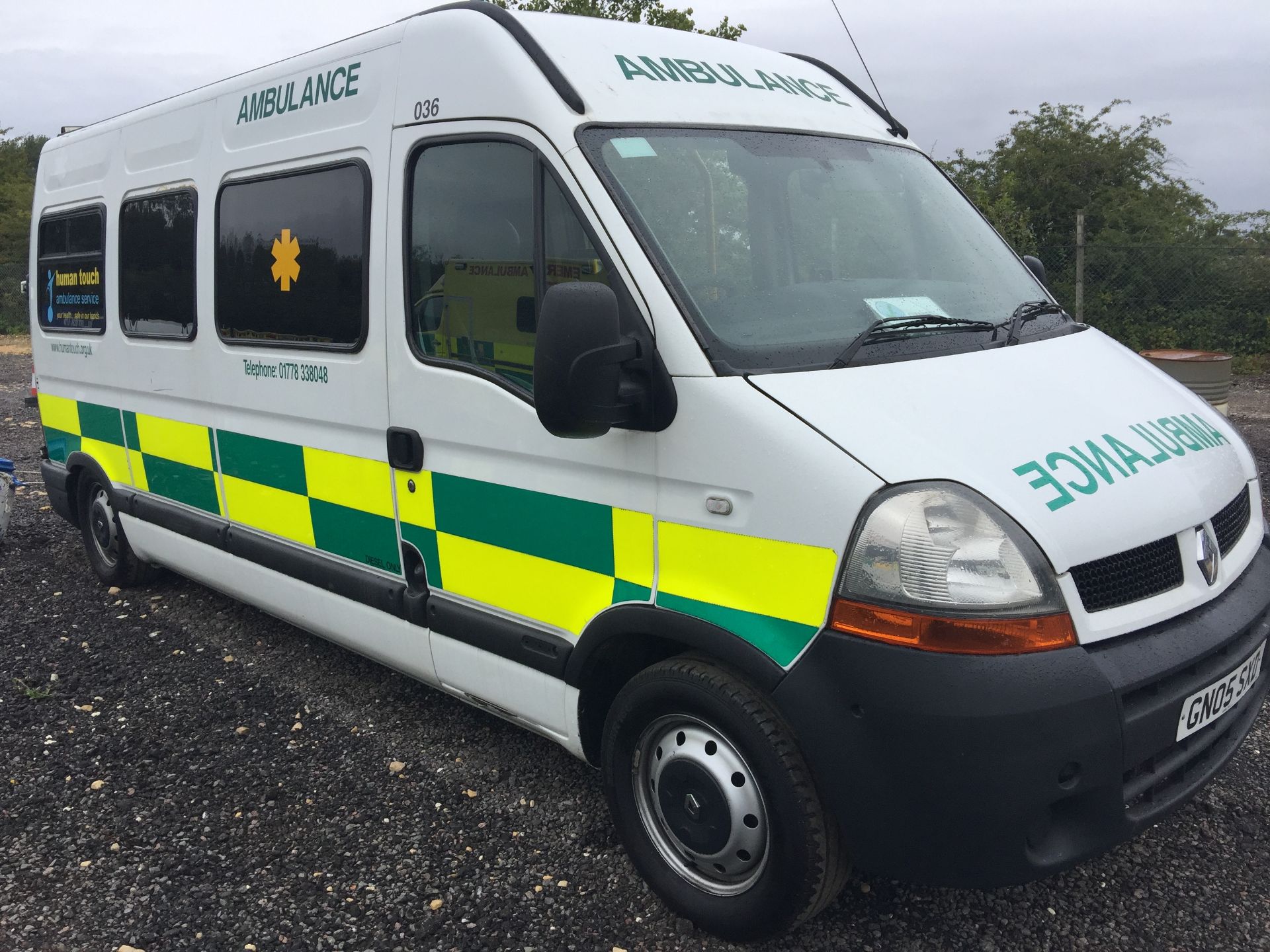 Renault Master standard body patient transfer ambulance Registration NoGN05 SXD, recorded miles - Image 2 of 7