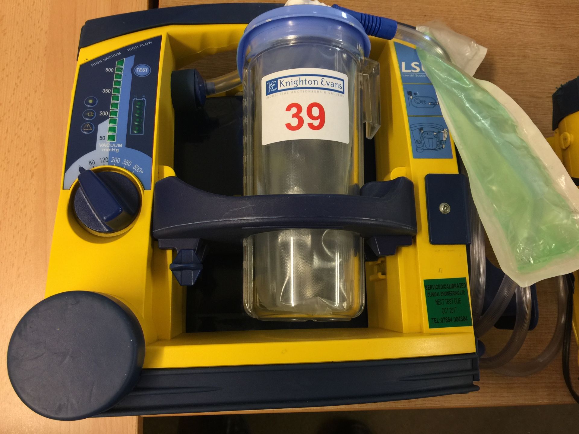 Laerdal LSU portable suction unit with mounting plate, test due October 2017 (no 12v charger)