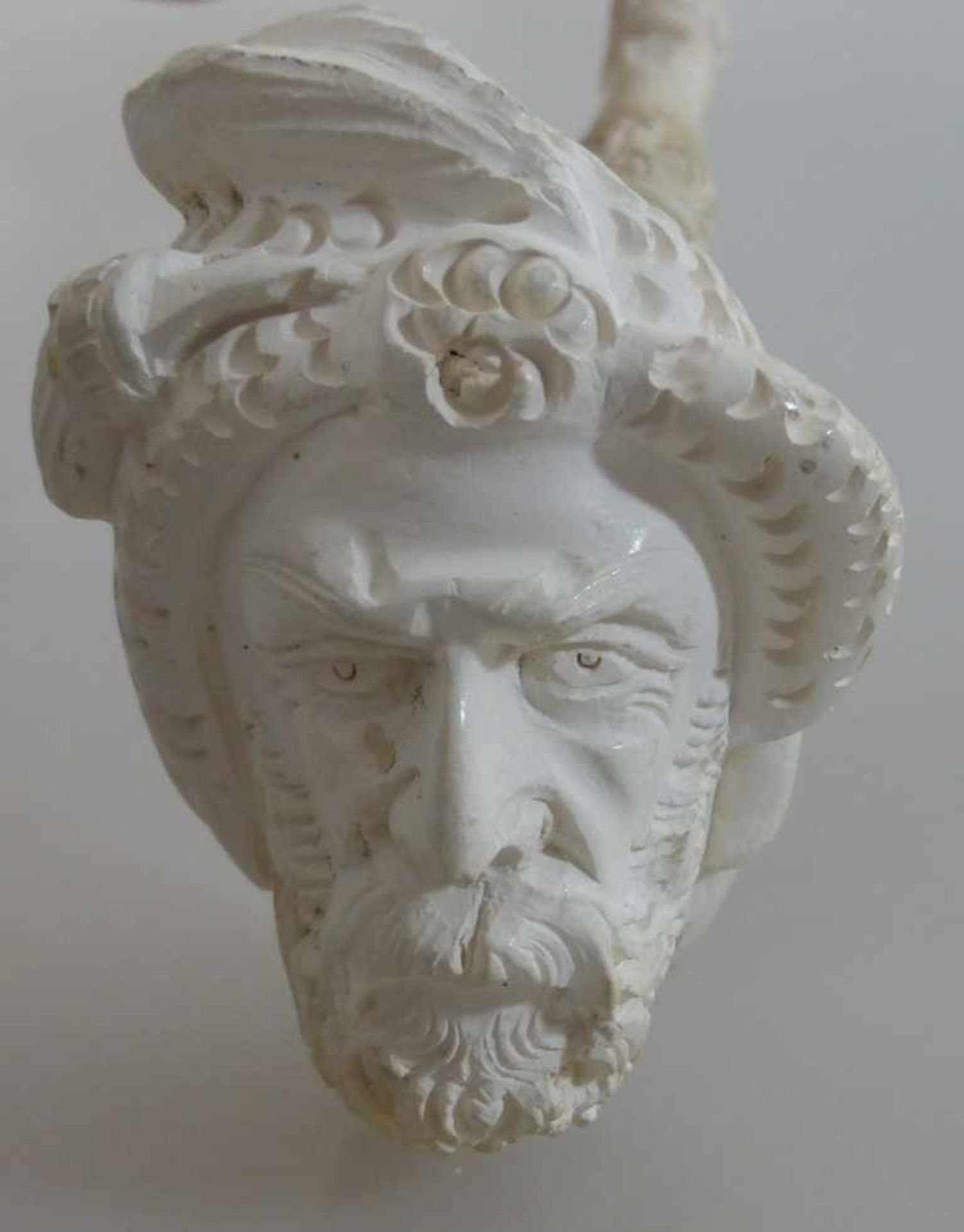 Meerschaum-Pfeife, Pfeifenkopf in Form eines vollplastischen arabischen Männerkopfes mit Bart, - Image 2 of 2