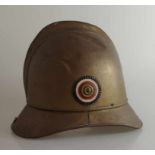 Feuerwehrhelm Baden, Kaiserreich, Ledereinsatz, eine Korkade fehlt, Gebrauchsspuren