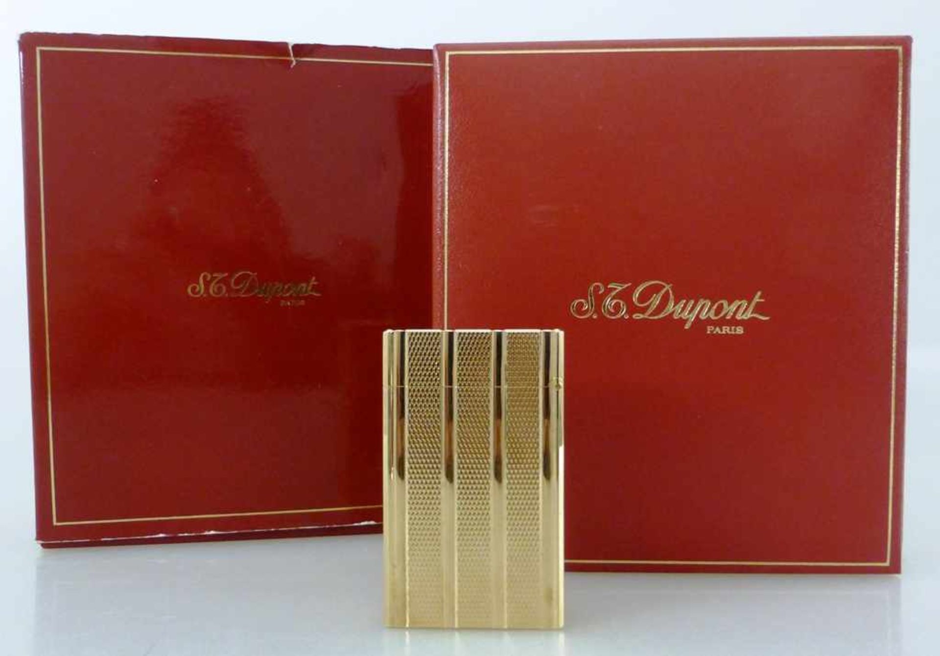 Dupont Paris, Feuerzeug im orig. Etui und Beschreibung, Garantiekarte, erworben 1990, vergoldet,