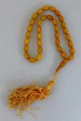 Bernstein Kette / Amber Necklace, Gebetskette (33 Oliven), butterscotch, Oliven ca. 1cm x 1,5cm,