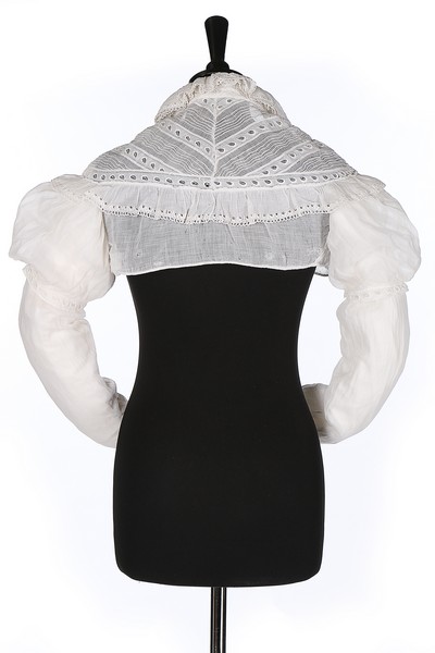 A whiteworked muslin spencer bodice, 1810-20, empire-line with frilled cutwork collar, - Image 4 of 8