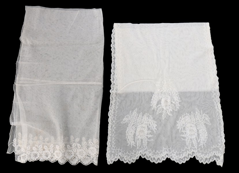 A good group of whiteworked and lace accessories, 1800-1830, - Image 5 of 8