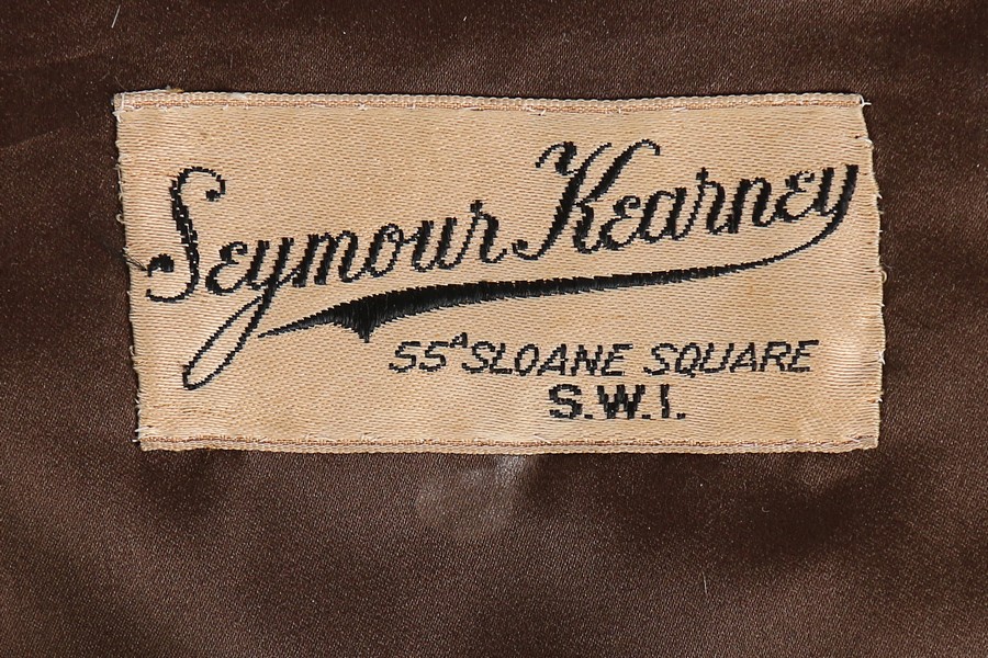 A Seymour Kearney leopard skin coat, circa 1960, panthera pardus, labelled, - Bild 8 aus 8