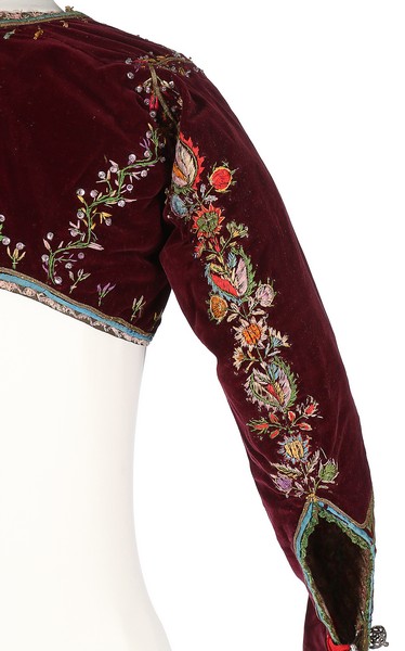 An embroidered purple velvet bolero jacket, probably French colonial, late 19th century, - Image 5 of 8