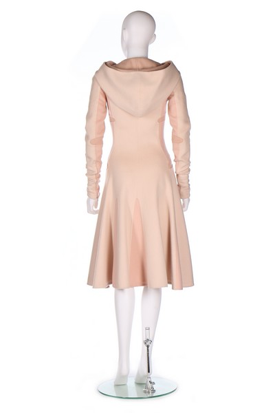 An Alexander McQueen pale pink cashmere coat, 'Pantheon as Lecum' collection, Autumn-Winter 2004, - Image 4 of 8