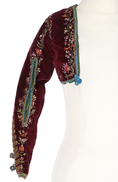 An embroidered purple velvet bolero jacket, probably French colonial, late 19th century, - Image 4 of 8