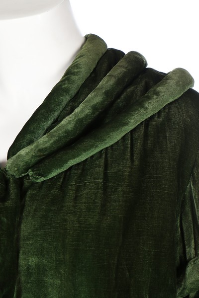 A green velvet evening coat, early 1930s, - Image 7 of 8