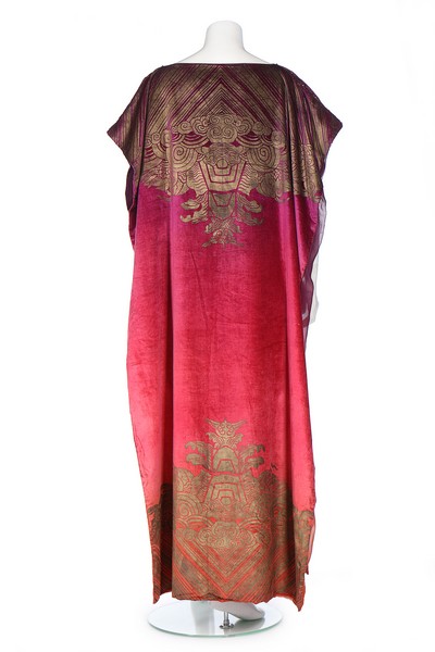 A Maria Gallenga chinoiserie tabard, mid 1920s, un-signed, - Image 3 of 8