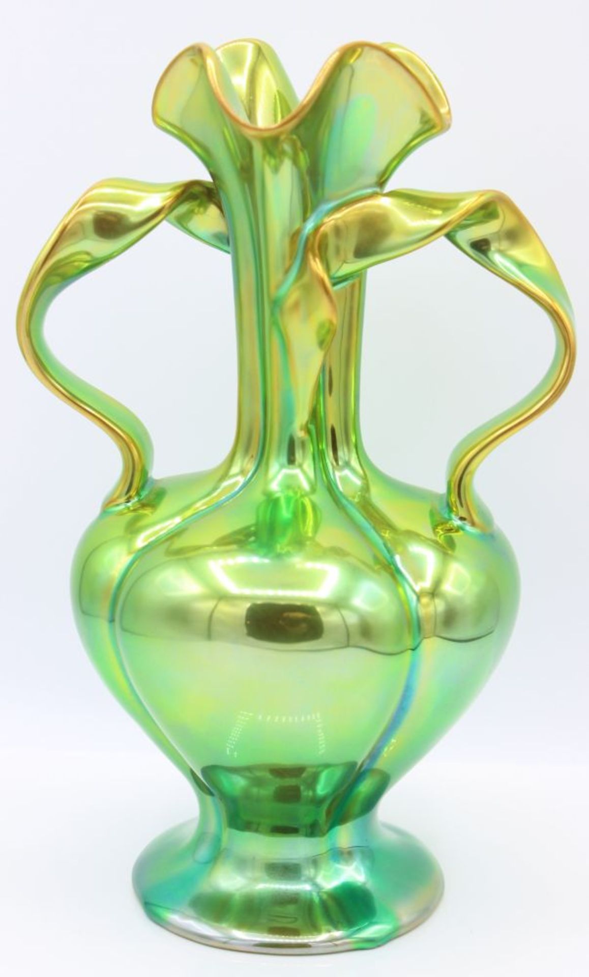 Vase - Zsolnay Pecs Porzellan, grün/gold lystrierend, bauchige Form mit schlankem Blütenhals,